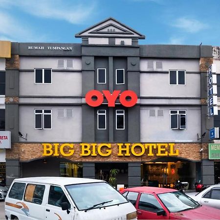 Big Big Hotel Джохор-Бару Экстерьер фото
